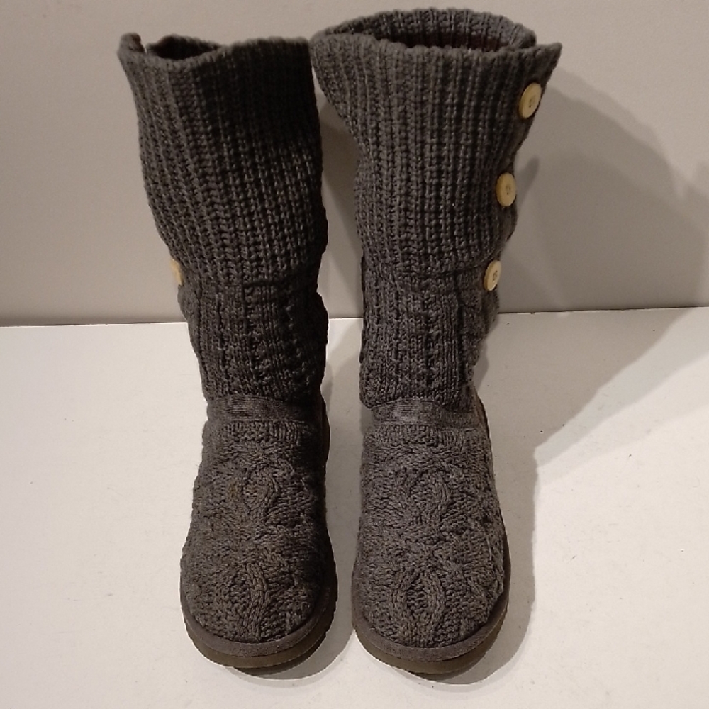 Gray Knit Button-Up Women's Boots
